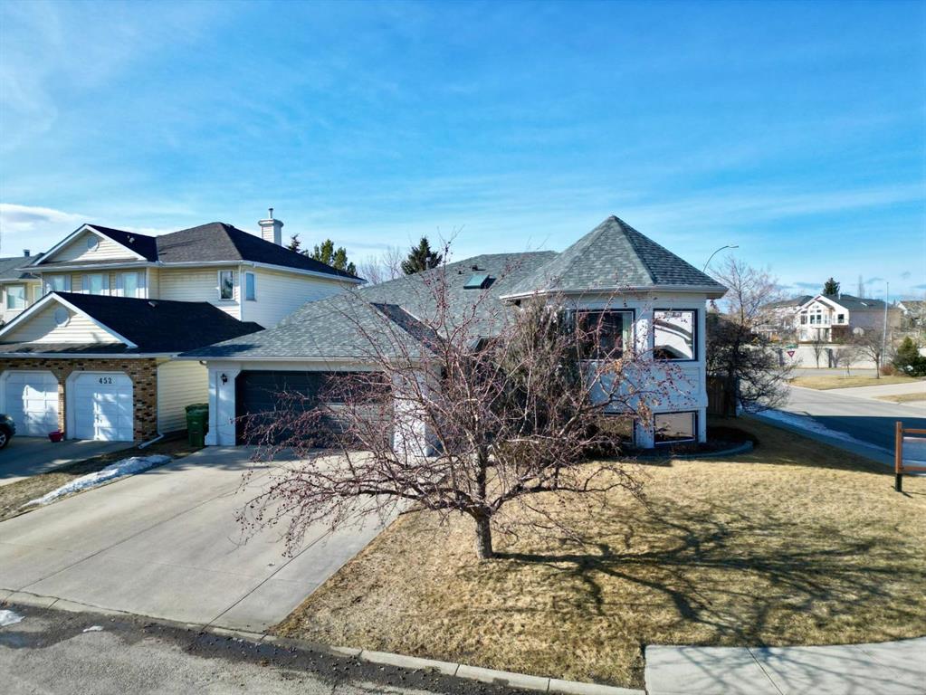456 Hawkland Place NW, Calgary, Alberta, T3G 3R1