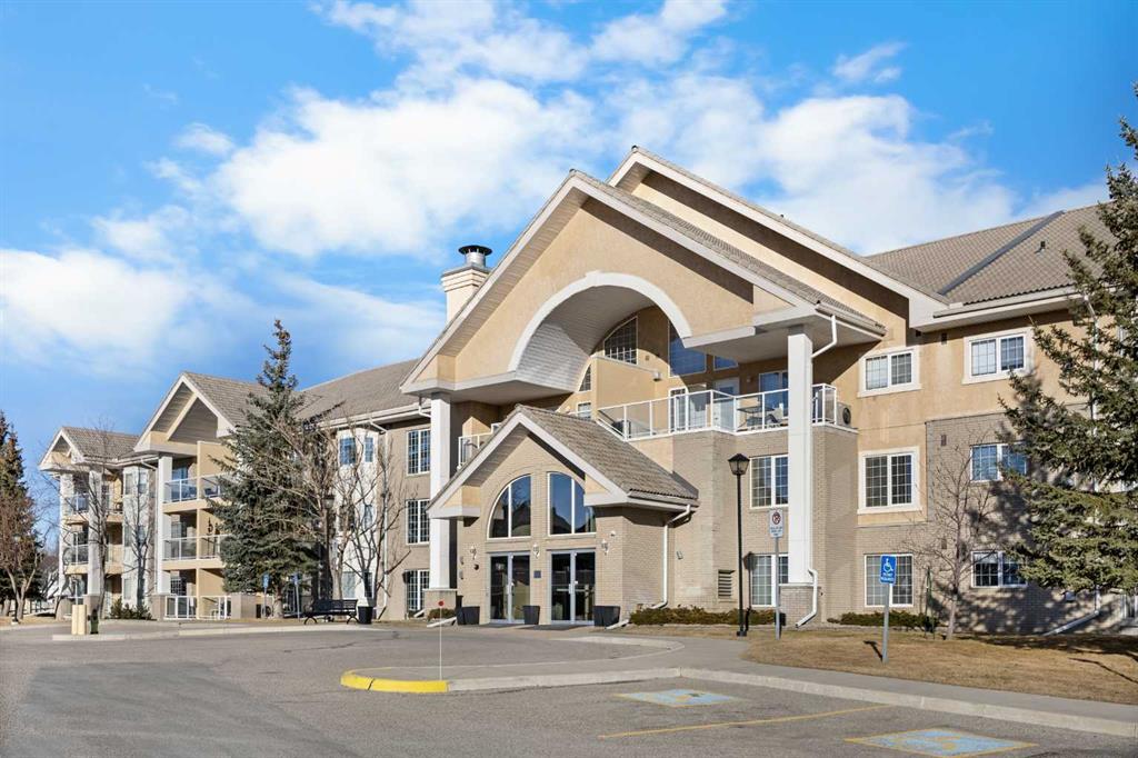 #135 728 Country Hills Road NW, Calgary, Alberta, T3K 5K8
