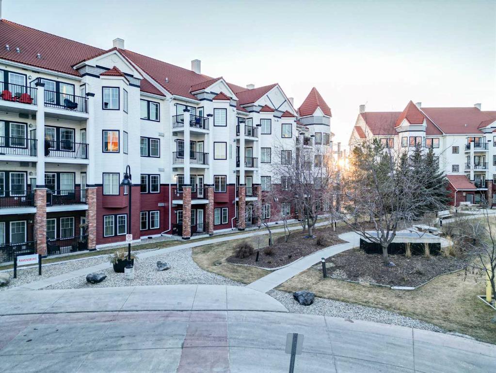 #214 70 Royal Oak Plaza NW, Calgary, Alberta, T3G 0C6