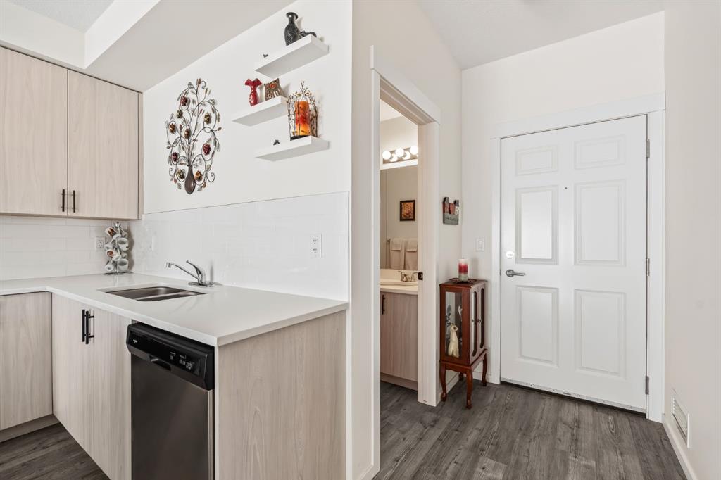 #6302 151 Legacy Main Street SE, Calgary, Alberta, T2X 4A4