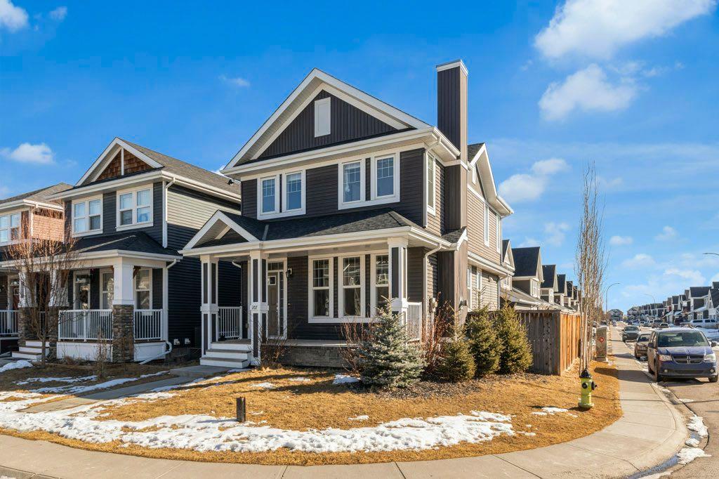 207 River Heights Crescent, Cochrane, Alberta, T4C0V1