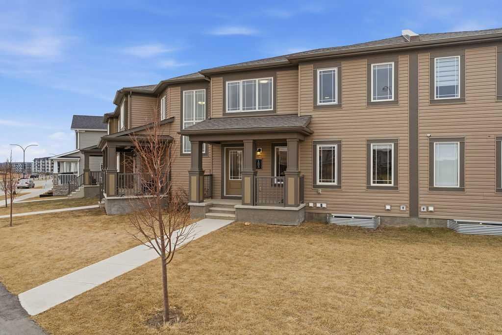1893 carrington Boulevard NW, Calgary, Alberta, T3P1W2