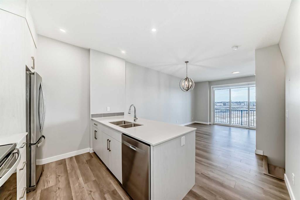 112 Evanscrest Square NW, Calgary, Alberta, T3P 1S2