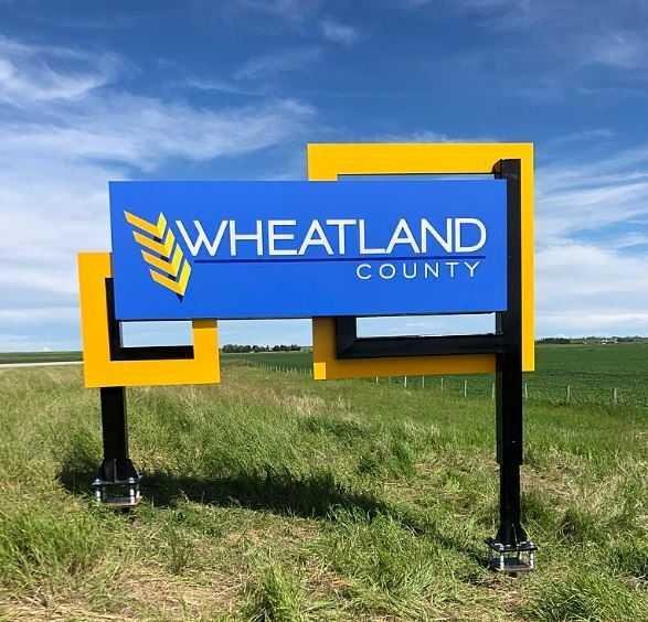 260 Highway #1 Range, Rural Wheatland County, Alberta, T0J 1Y0