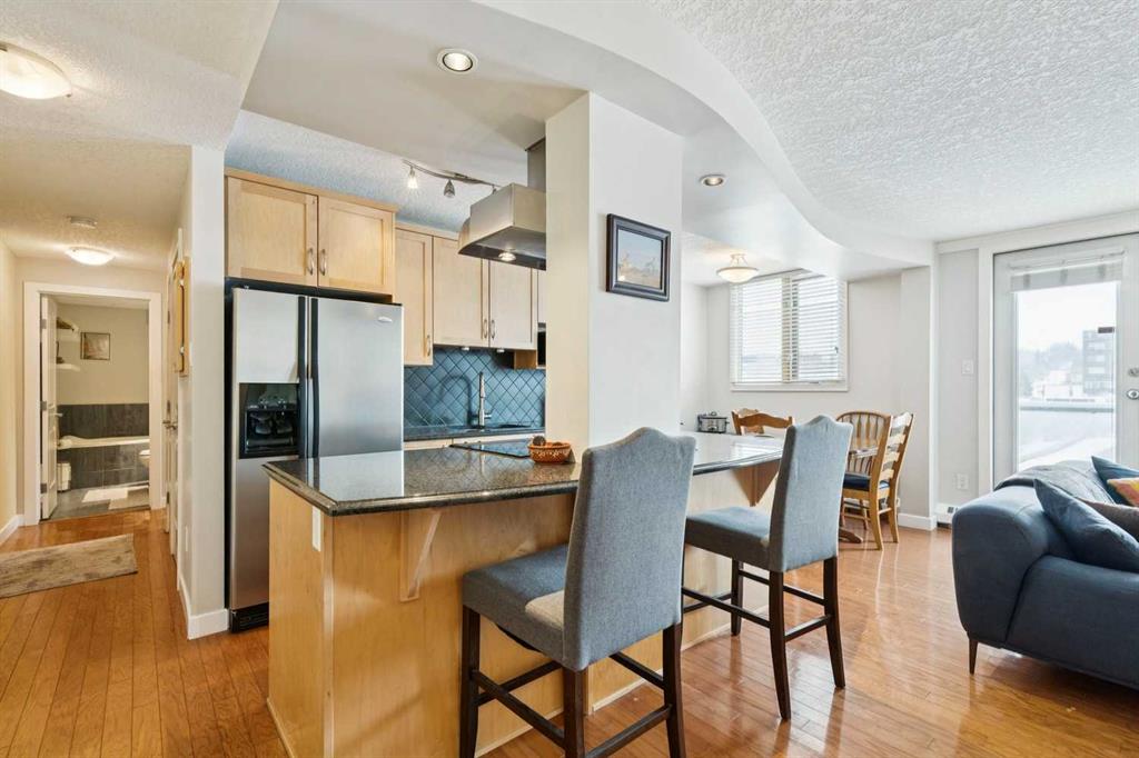 #305 1225 15 Avenue SW, Calgary, Alberta, T3C 0X6