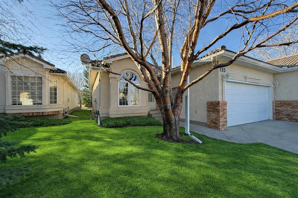 135 Hamptons Park NW, Calgary, Alberta, T3A 5A6