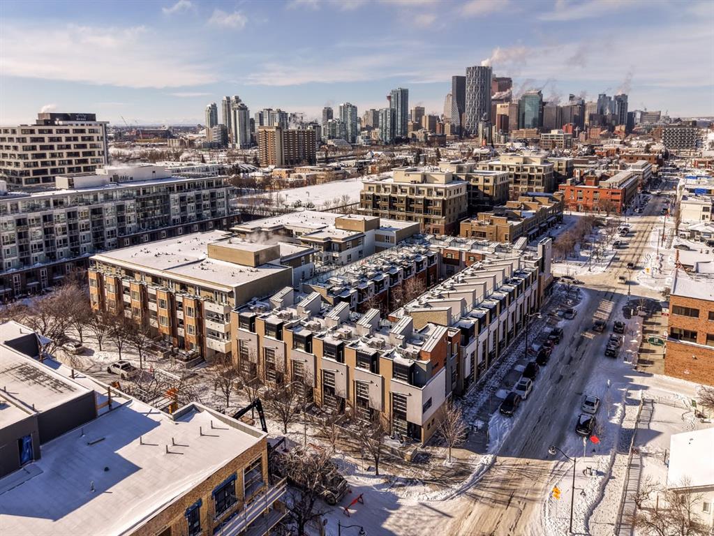 156 9 Street NE, Calgary, Alberta, T2E 0P4