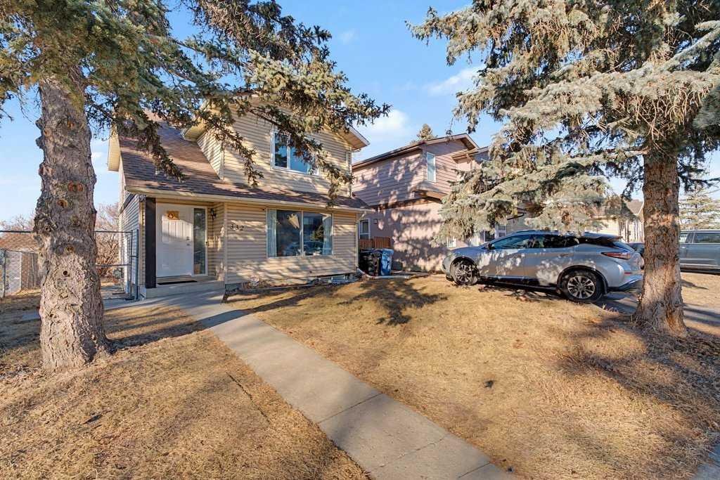 332 Abinger Crescent NE, Calgary, Alberta, T2A6L3