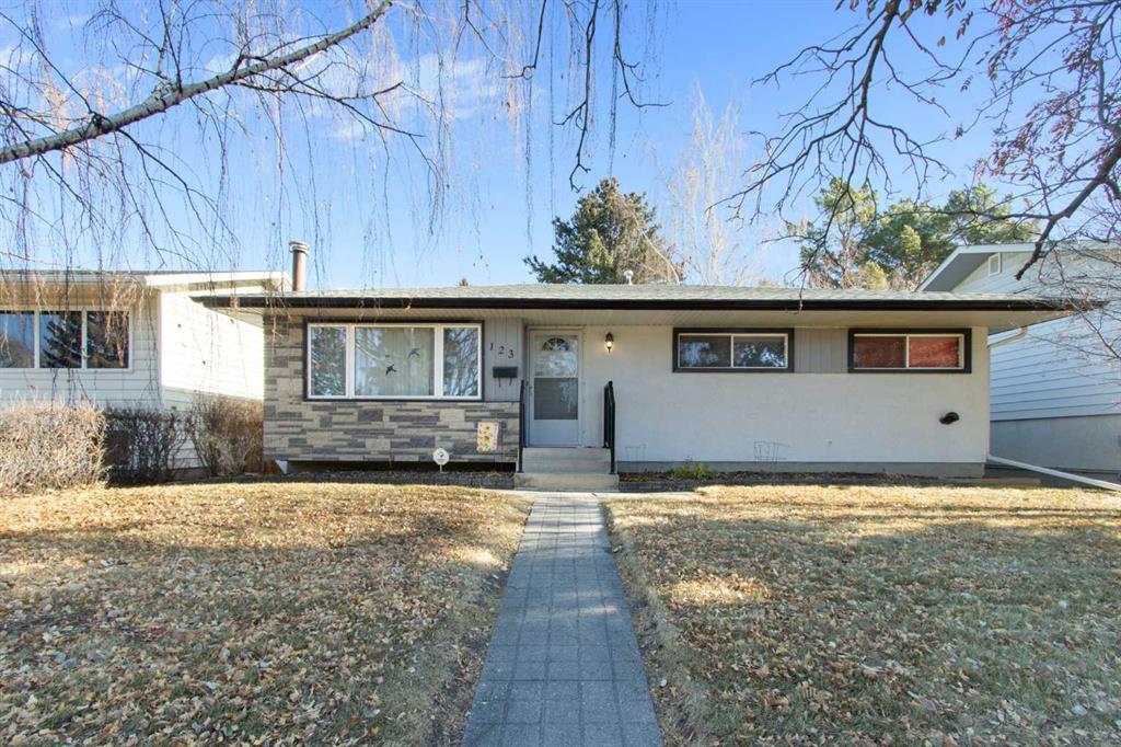 123 Glacier Drive SW, Calgary, Alberta, T3E 5A3