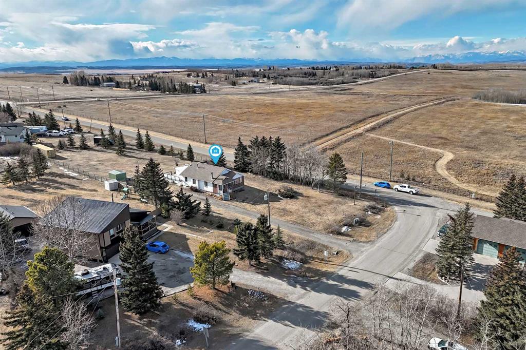 3 Cochrane Lake Trail, Cochrane Lake, Alberta, T4C 2A8
