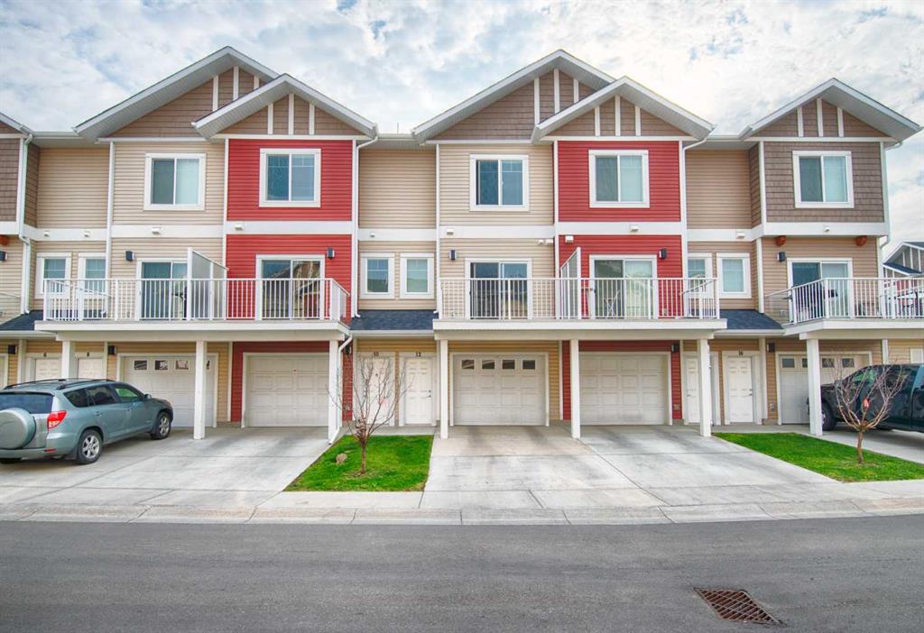 12 Redstone Circle NE, Calgary, Alberta, T3N 0M8