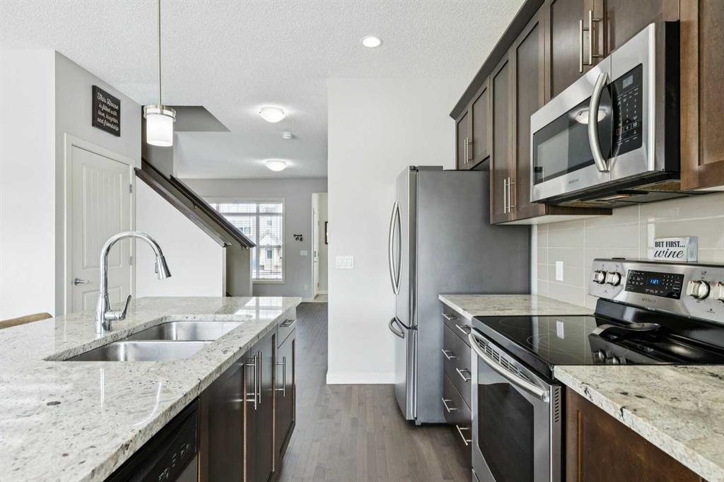 50 Fireside Circle, Cochrane, Alberta, T4C 0Z4