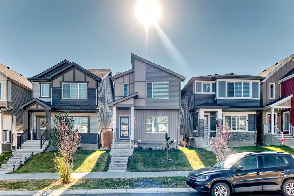 215 148 Avenue NW, Calgary, Alberta, T3P1N1