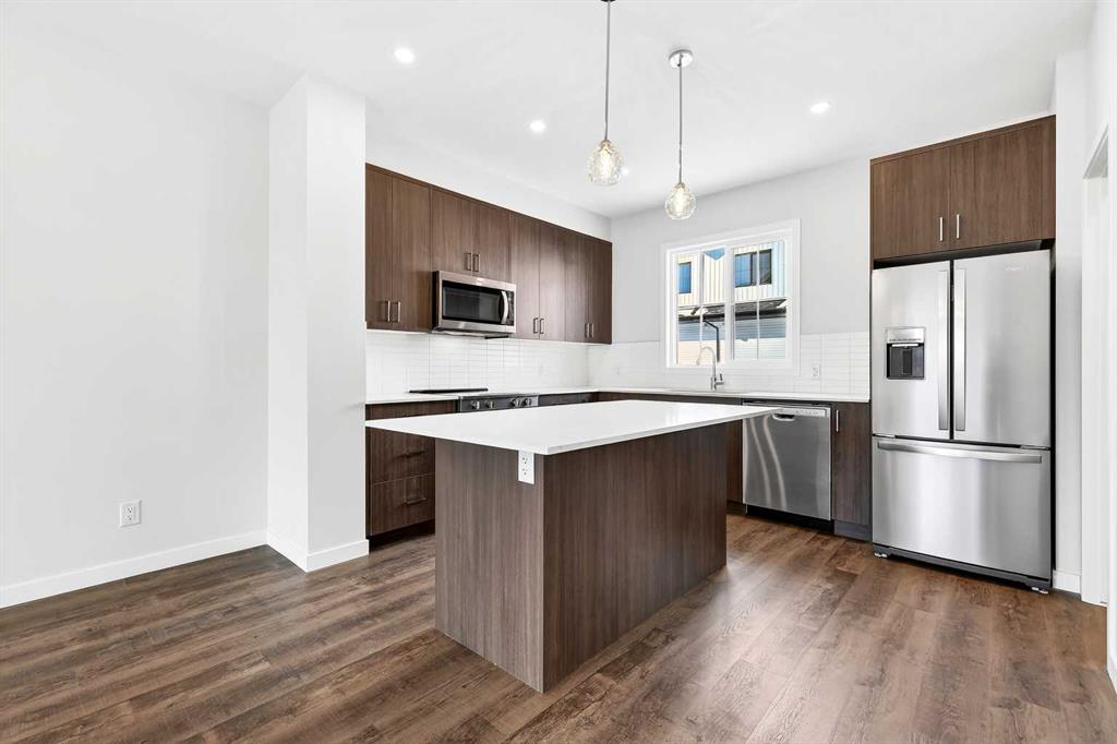 #117 1750 Rangeview Drive SE, Calgary, Alberta, T3S 0X3