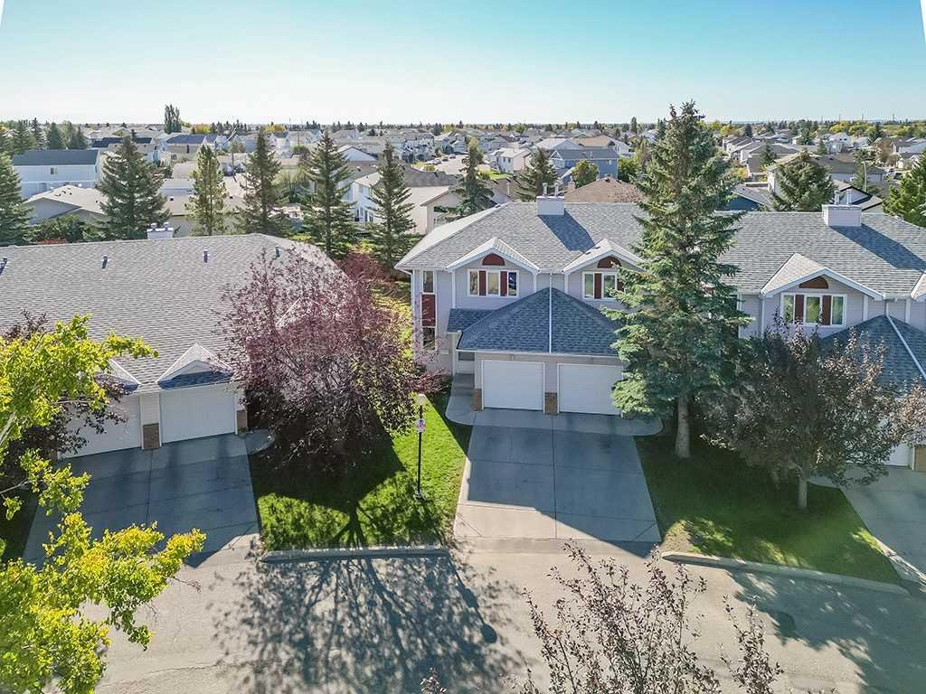 100 Catalina Circle NE, Calgary, Alberta, T1Y 7B7
