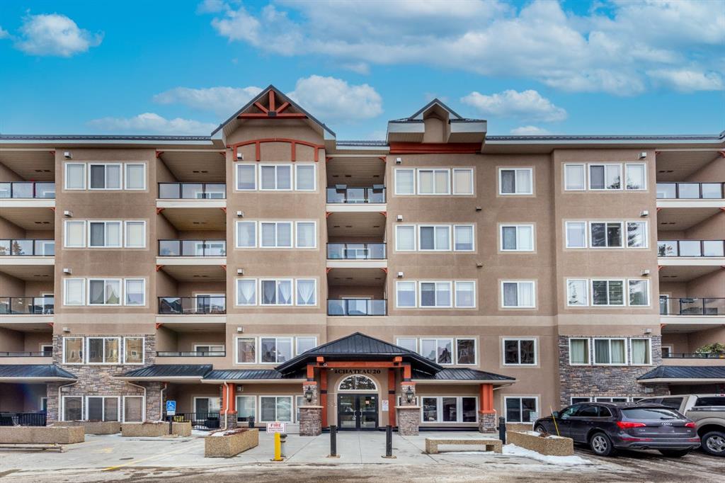 #341 20 Discovery Ridge Close SW, Calgary, Alberta, T3H 5X4