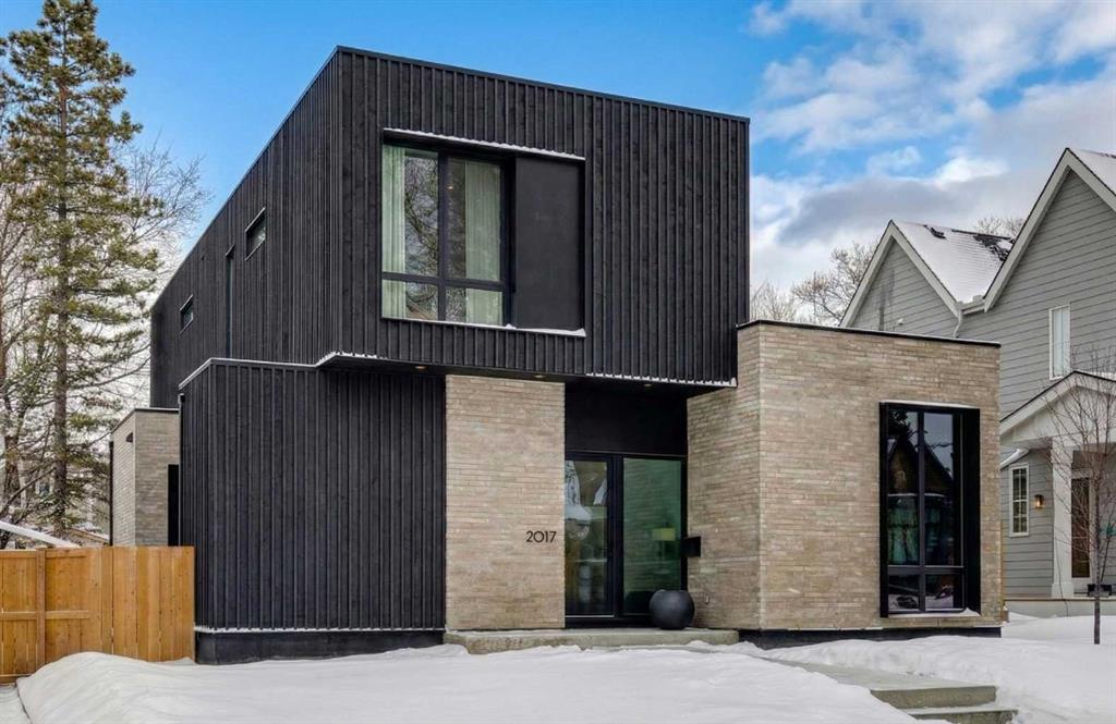 2017 56 Avenue SW, Calgary, Alberta, T3E 1M7