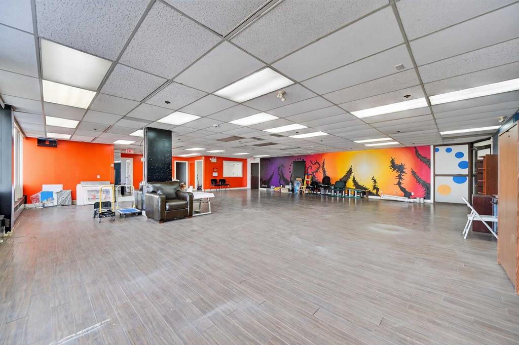 #303 1109 17 Avenue SW, Calgary, Alberta, T2T 0B4