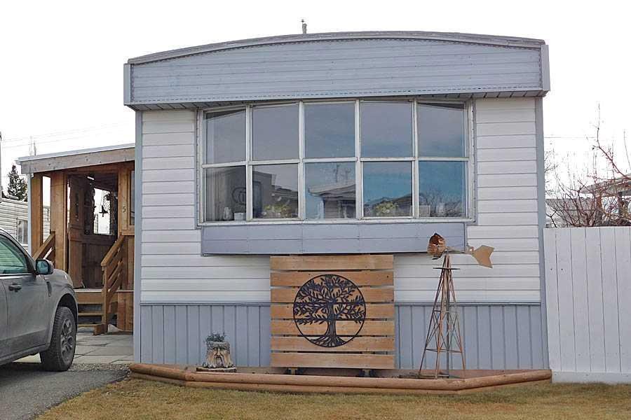 ##5 5853 4 Street W, Claresholm, Alberta, T0L 0T0