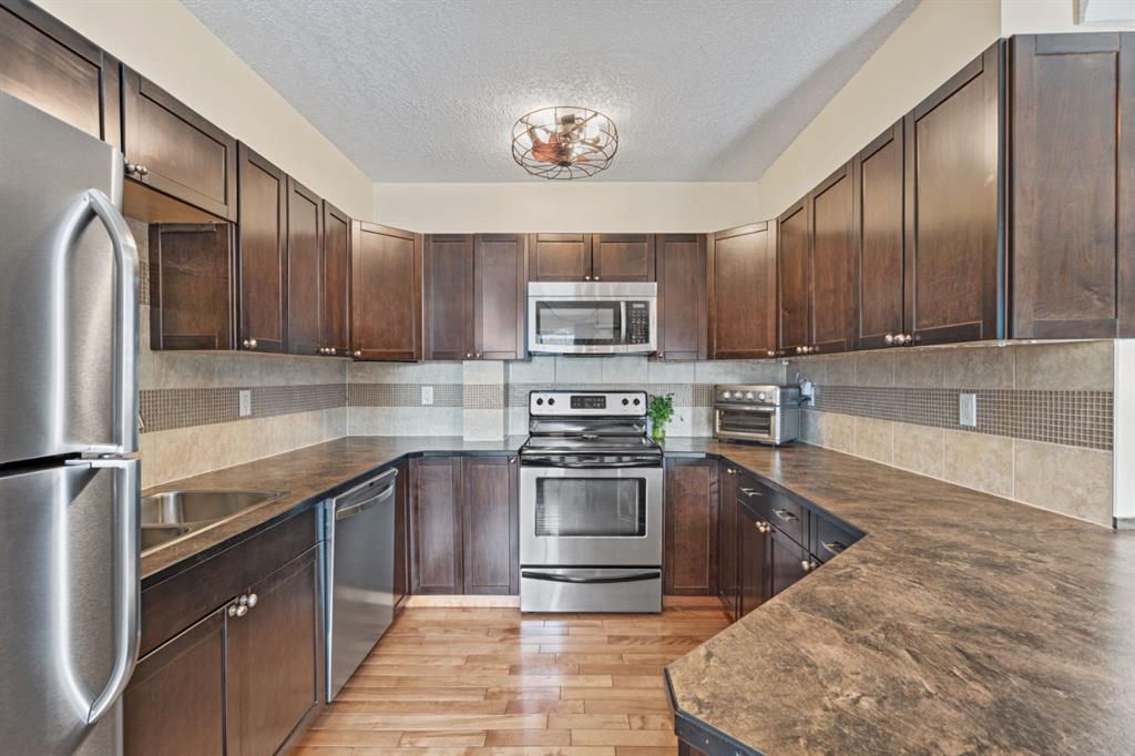 #8 50 8 Avenue SE, High River, Alberta, T1V 1E8