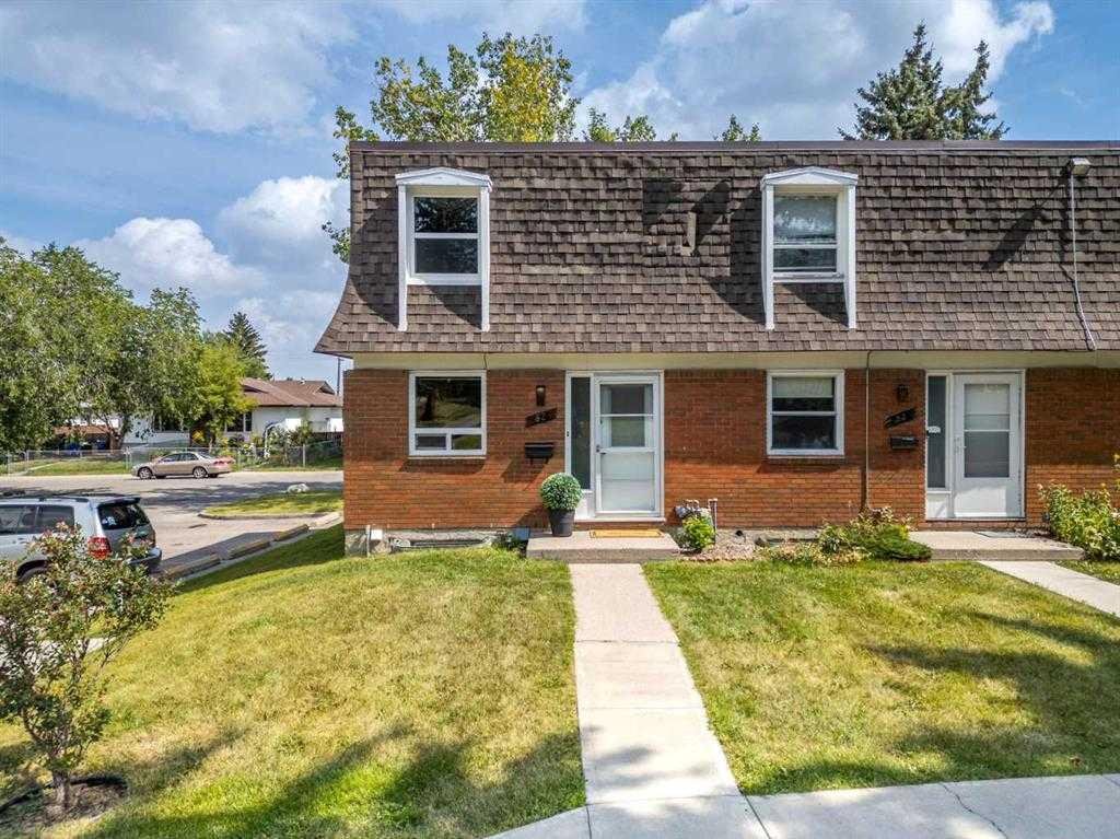 #82 330 Canterbury Drive SW, Calgary, Alberta, T2W1H6