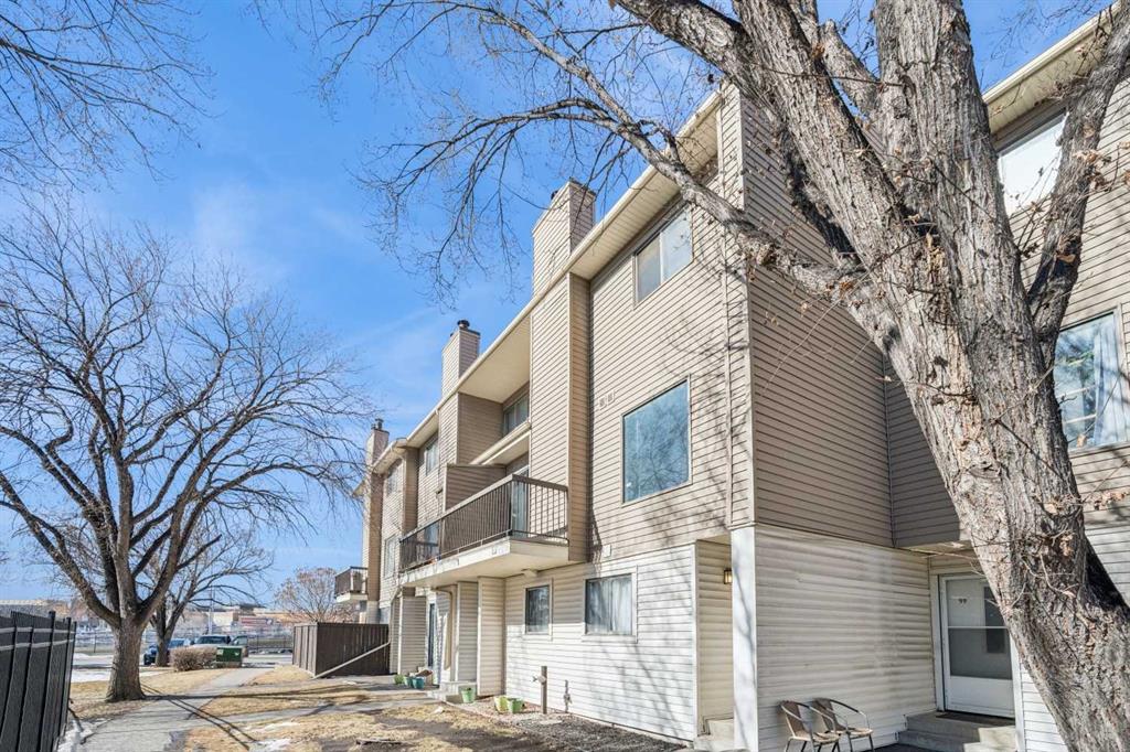 #98 2519 38 Street NE, Calgary, Alberta, t1y4w8