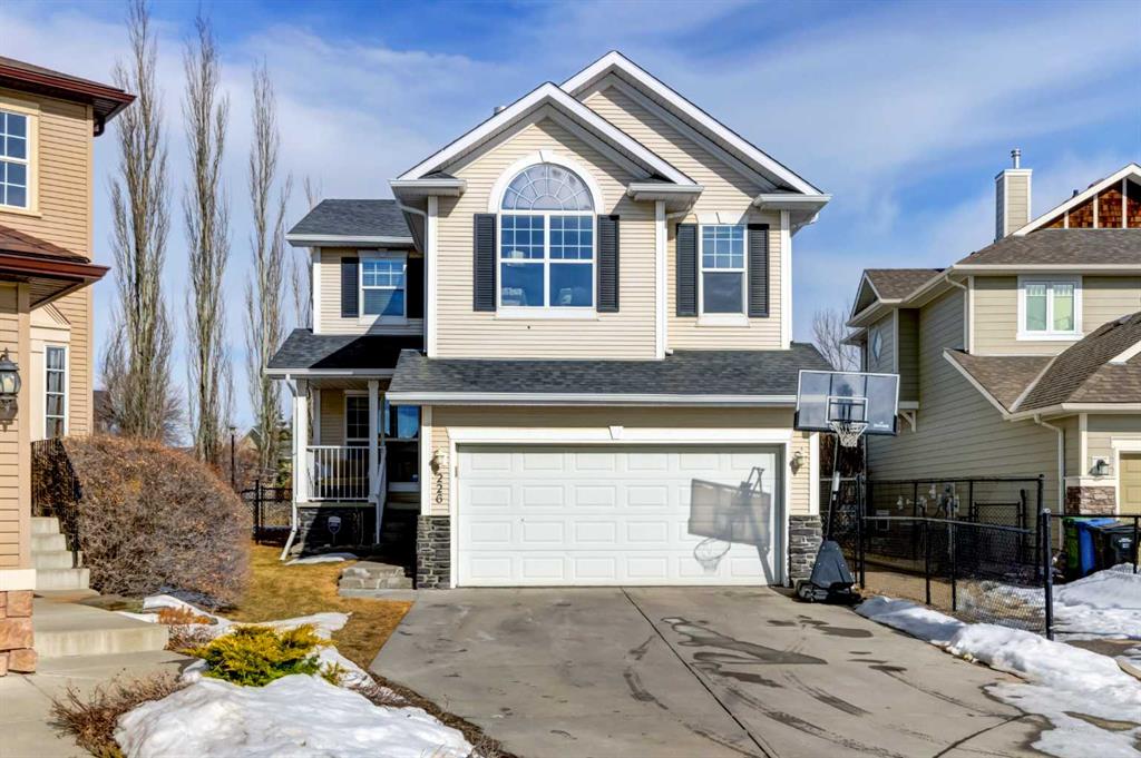 226 Cougarstone Gardens SW, Calgary, Alberta, T3H 4W6