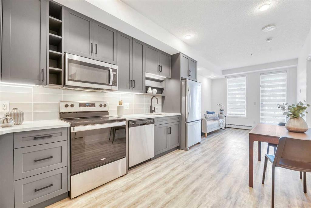 #518 4138 University Avenue NW, Calgary, Alberta, T3B 6L4