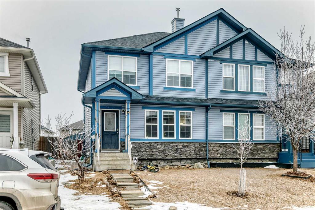 32 SADDLEBROOK Place NE, Calgary, Alberta, T3J5M3