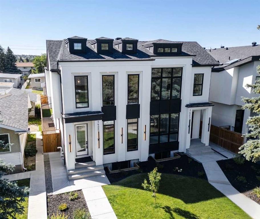 1425 44 Street SW, Calgary, Alberta, T3C2A7