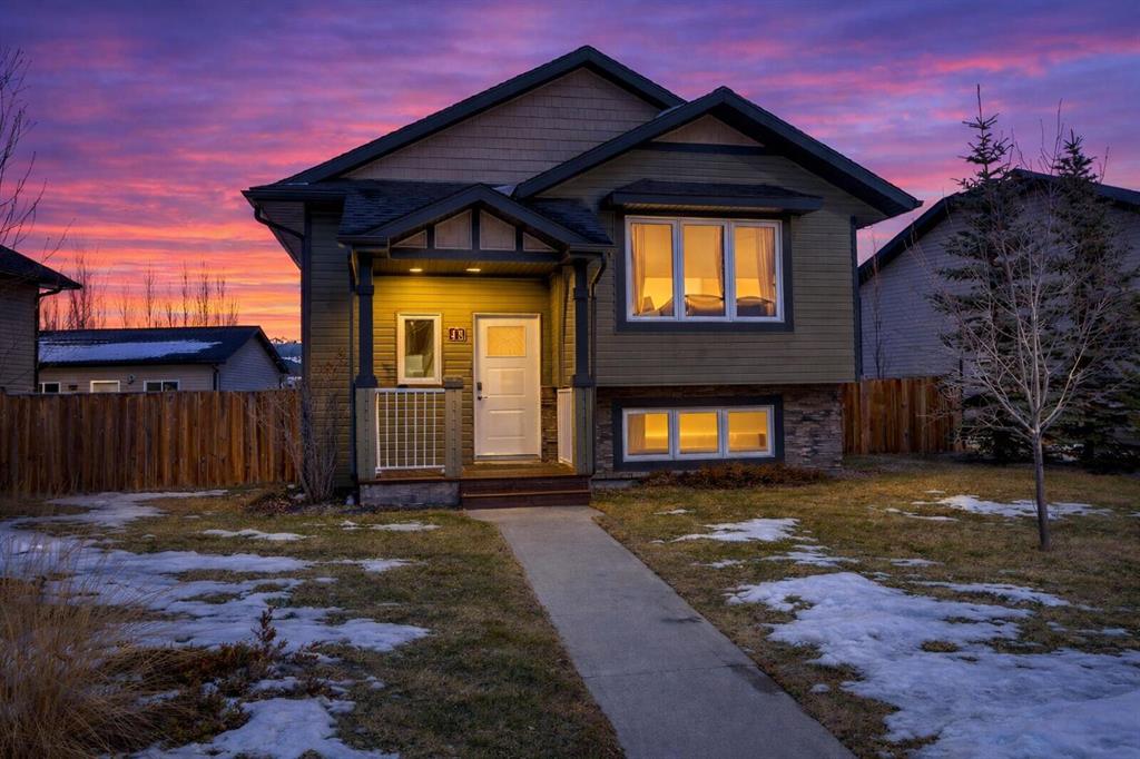 48 Hawthorn Way NE, Olds, Alberta, T4H 1X7
