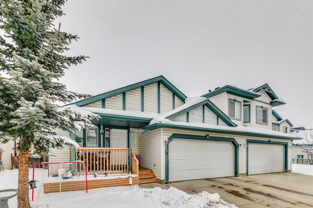 38 Canoe Square SW, Airdrie, Alberta, T4B2N5