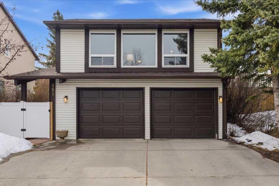 165 Macewan Glen Drive NW, Calgary, Alberta, T3K 2C4