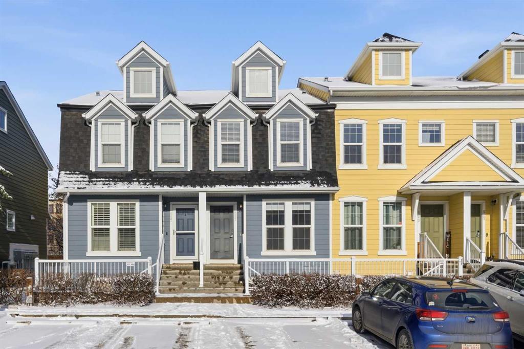 525 McKenzie Towne Close SE, Calgary, Alberta, T2Z 1A8