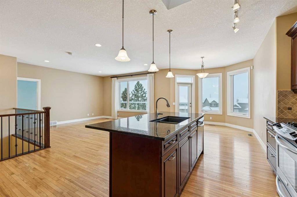 67 Elysian Crescent SW, Calgary, Alberta, T3H 0E7