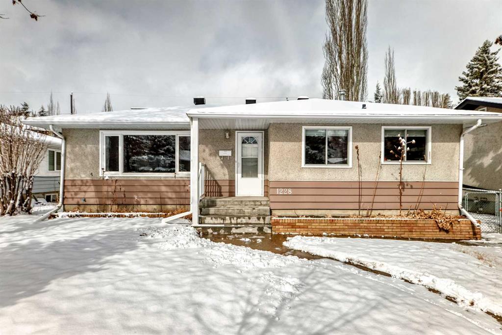 1228 Rosehill Drive NW, Calgary, Alberta, T2K 1M1