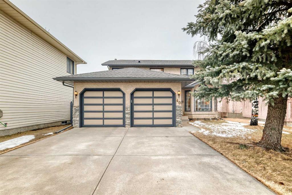 40 Harvest Glen Mews NE, Calgary, Alberta, T3K 4C2