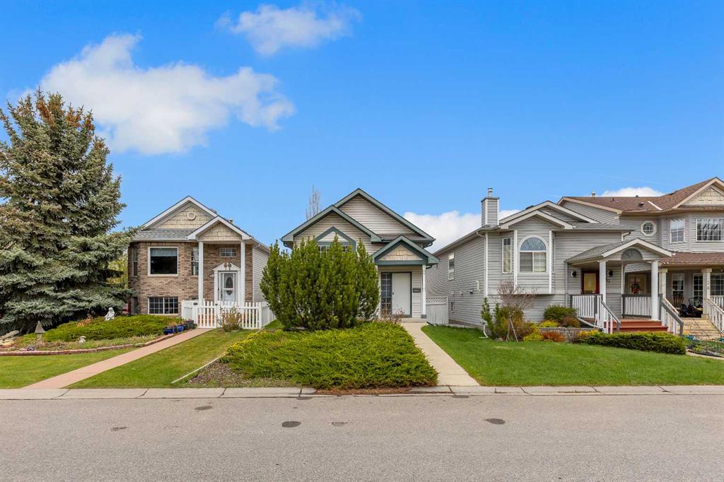 34 Hidden Spring Circle NW, Calgary, Alberta, T3A 5H3