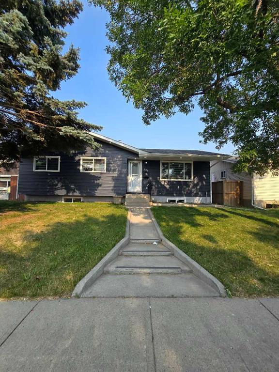 327 Rundleview Drive NE, Calgary, Alberta, T1Y 1H9