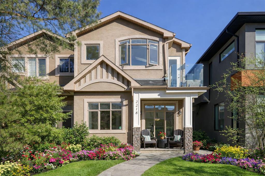 2218 1 Avenue NW, Calgary, Alberta, T2N 0B7