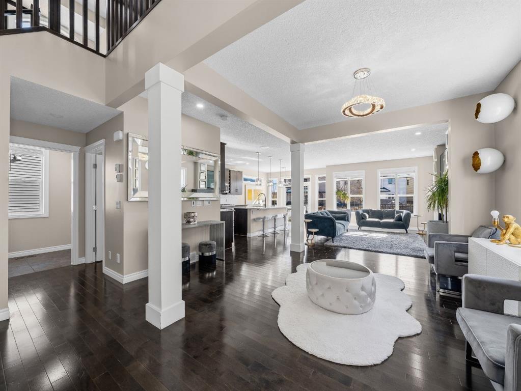 91 Silverado Ridge Crescent SW, Calgary, Alberta, T2X 0J8