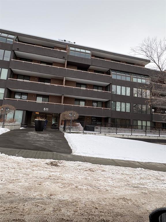 #203 511 56 Avenue SW, Calgary, Alberta, T2V 0G6