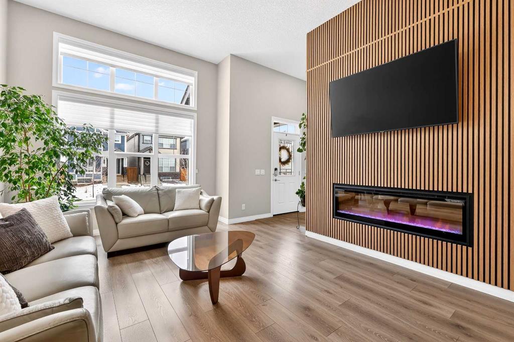 287 Masters Row SE, Calgary, Alberta, T3M 2T7