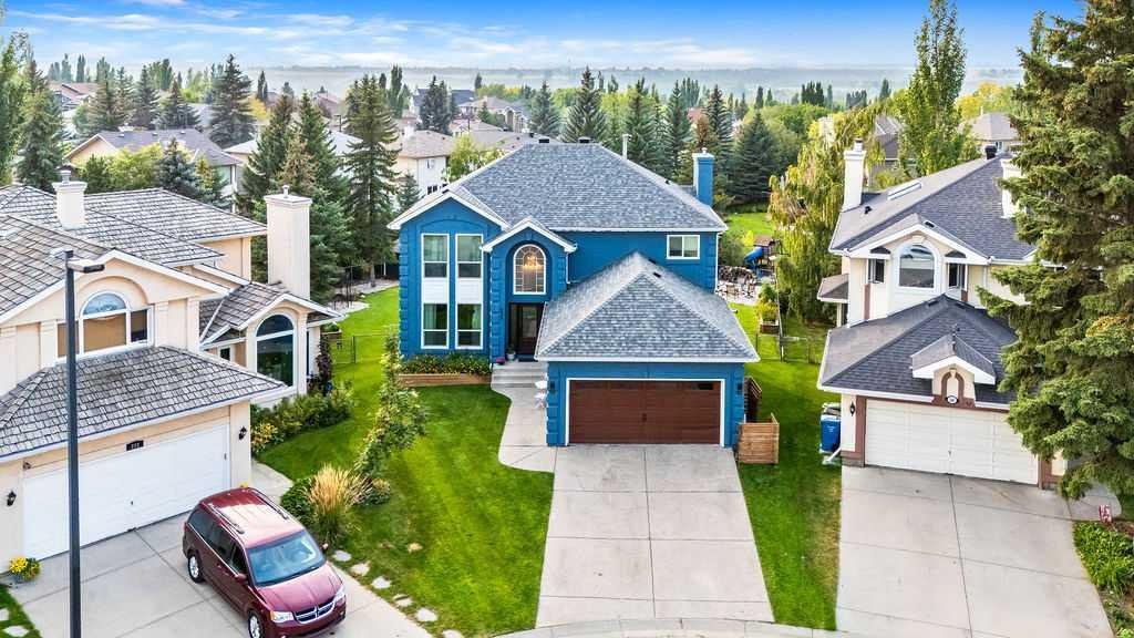 236 Mt Sparrowhawk Place SE, Calgary, Alberta, T2Z 2G8