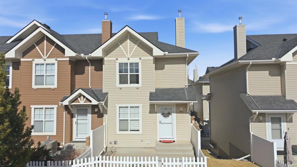 213 Toscana Gardens NW, Calgary, Alberta, T3L 3C3