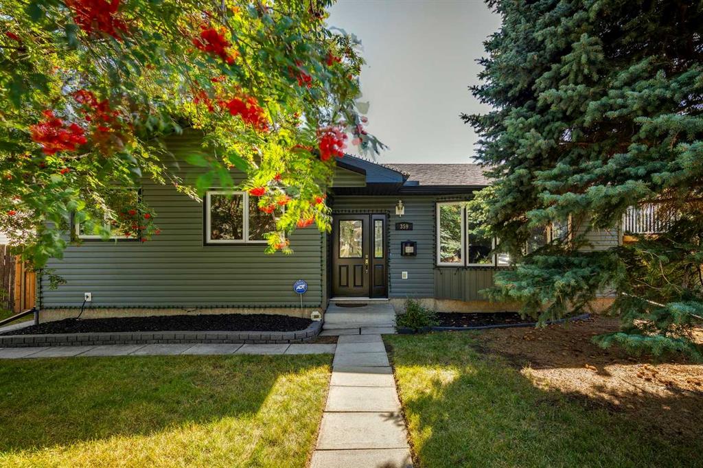 359 Norseman Road NW, Calgary, Alberta, T2K 5N8