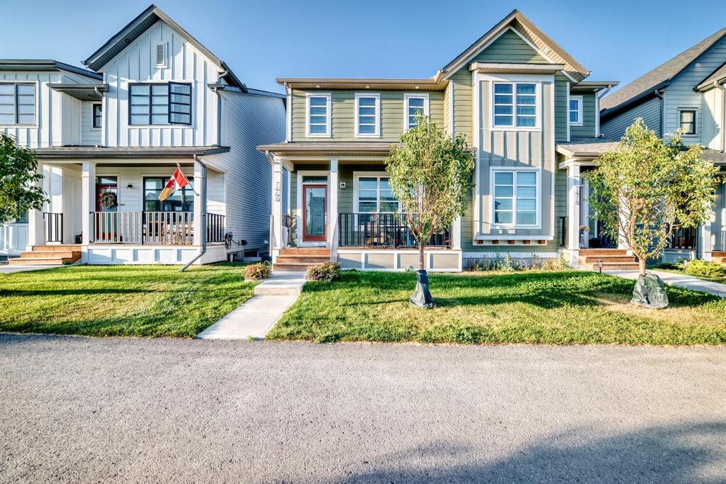 7468 202 Avenue SE, Calgary, Alberta, T3S 0E7