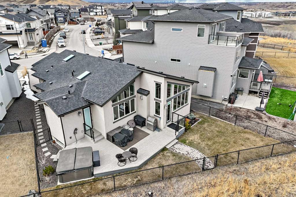 64 Walcrest View SE, Calgary, Alberta, T2X 4G3