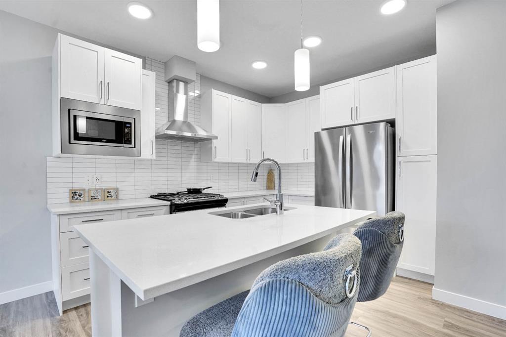 140 Hotchkiss Gate SE, Calgary, Alberta, T3S 0G1