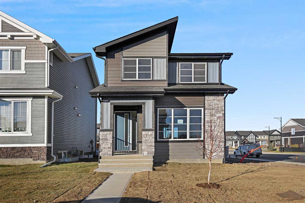 220 Waterford Heath, Chestermere, Alberta, T1X 2Z7